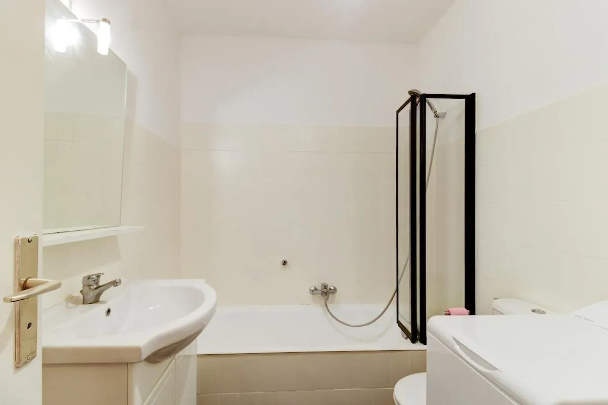 アパート Cozy Studio Apt With Balcony Close To Garibaldi ニース