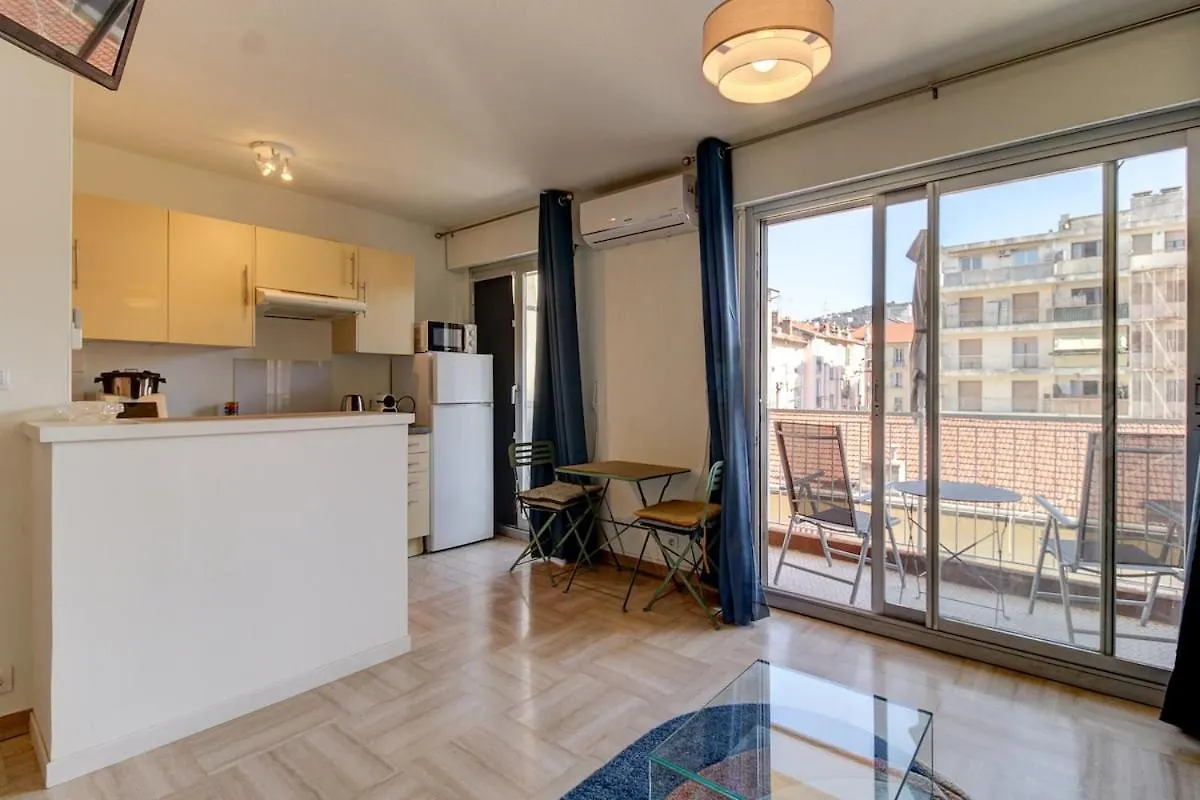Apartment Cozy Studio Apt With Balcony Close To Garibaldi Nice